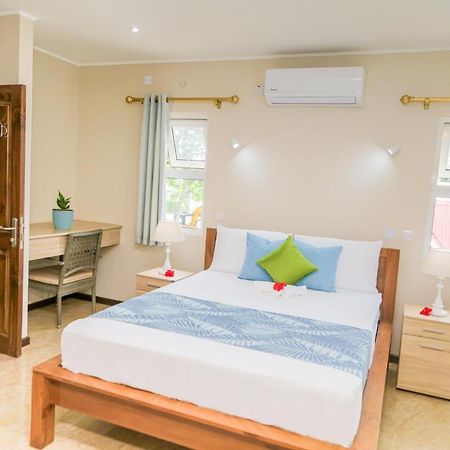 Jonc D'Or Villa Self Catering ラ・ディーグ島 エクステリア 写真