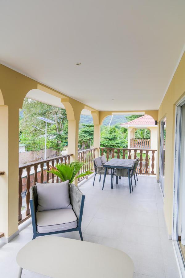 Jonc D'Or Villa Self Catering ラ・ディーグ島 エクステリア 写真